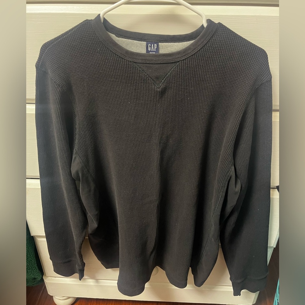 GAP Black Sweater Size Medium